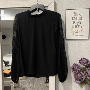 Blouse with lace Bell sleeves